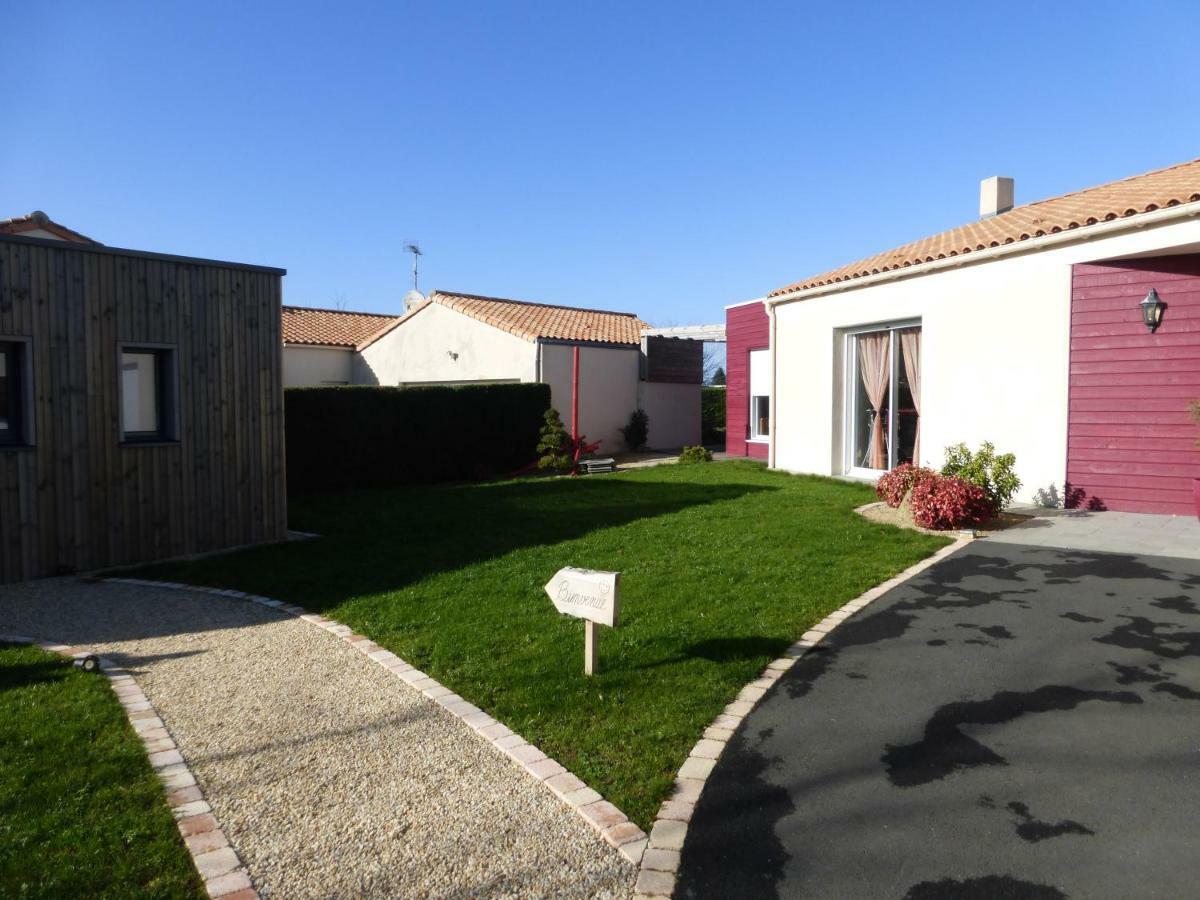 La Cabane Du Bonheur Les Herbiers Esterno foto